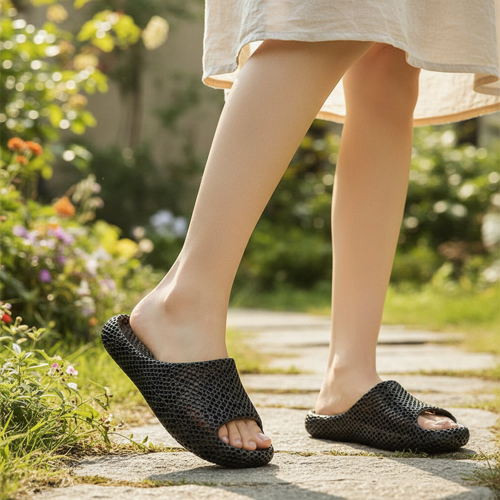 3D Printed Waterproof Slippers – Non-Slip Indoor and Outdoor Shoes-Bon Voyage Vintage