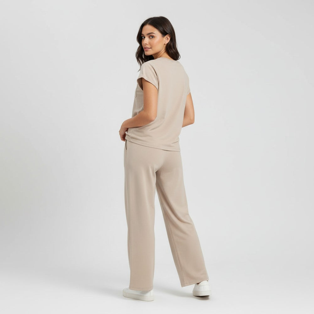 Casual Two-Piece Pants Suit with Round Neck and Pocket-Bon Voyage Vintage