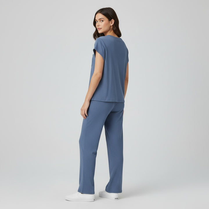 Casual Two-Piece Pants Suit with Round Neck and Pocket-Bon Voyage Vintage
