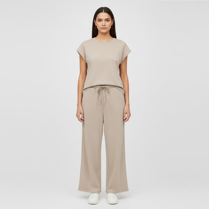 Casual Two-Piece Pants Suit with Round Neck and Pocket-Bon Voyage Vintage