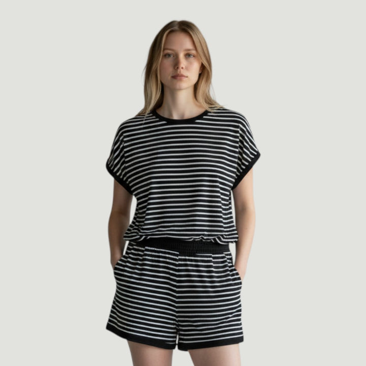 Stylish Women's Short Sleeve Top and Shorts Set-Bon Voyage Vintage