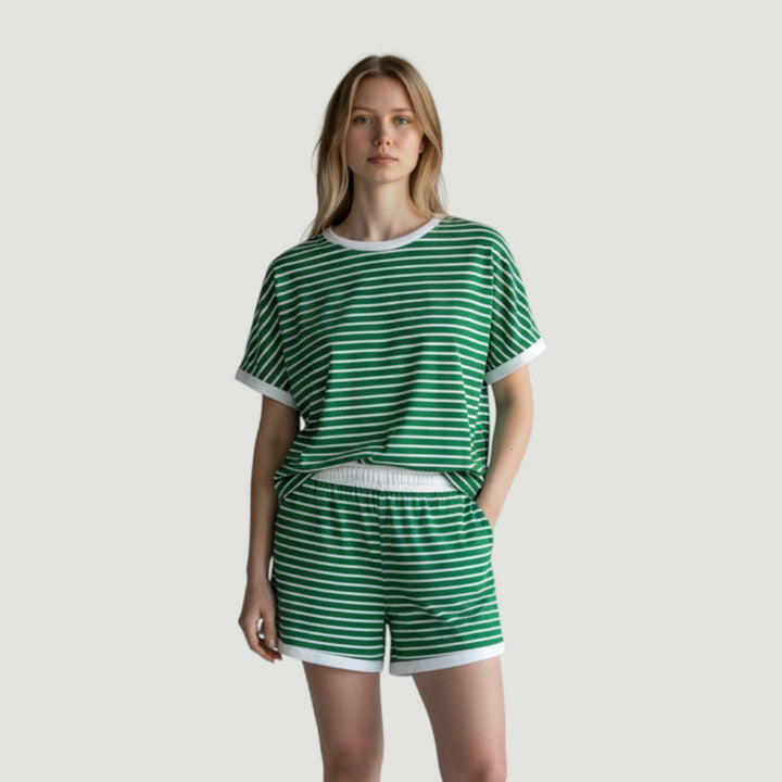Stylish Women's Short Sleeve Top and Shorts Set-Bon Voyage Vintage