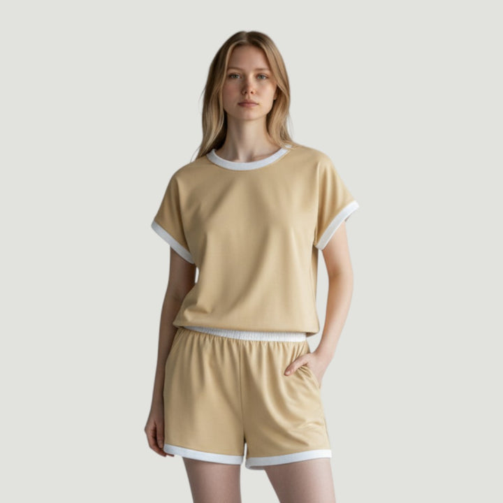 Stylish Women's Short Sleeve Top and Shorts Set-Bon Voyage Vintage
