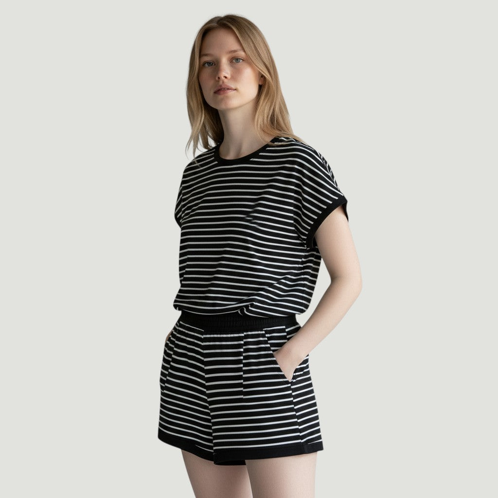 Stylish Women's Short Sleeve Top and Shorts Set-Bon Voyage Vintage