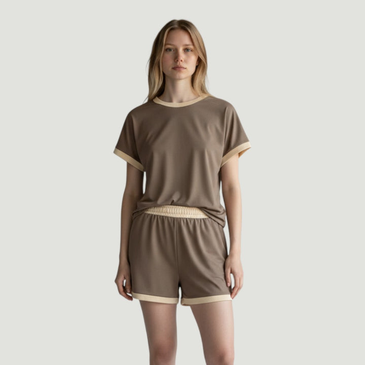 Stylish Women's Short Sleeve Top and Shorts Set-Bon Voyage Vintage
