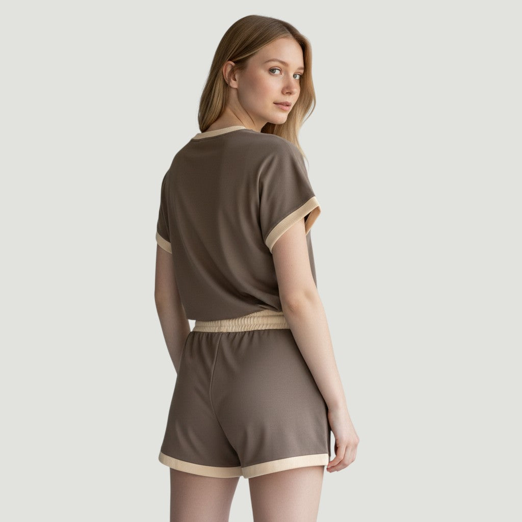 Stylish Women's Short Sleeve Top and Shorts Set-Bon Voyage Vintage