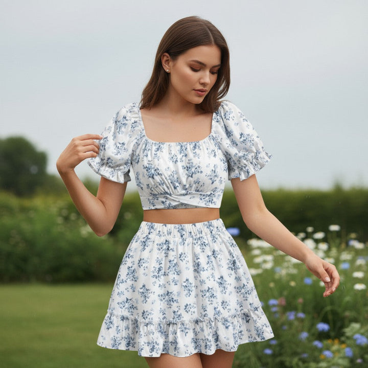 Women's Two-Piece Ditsy Floral Print Set-Bon Voyage Vintage