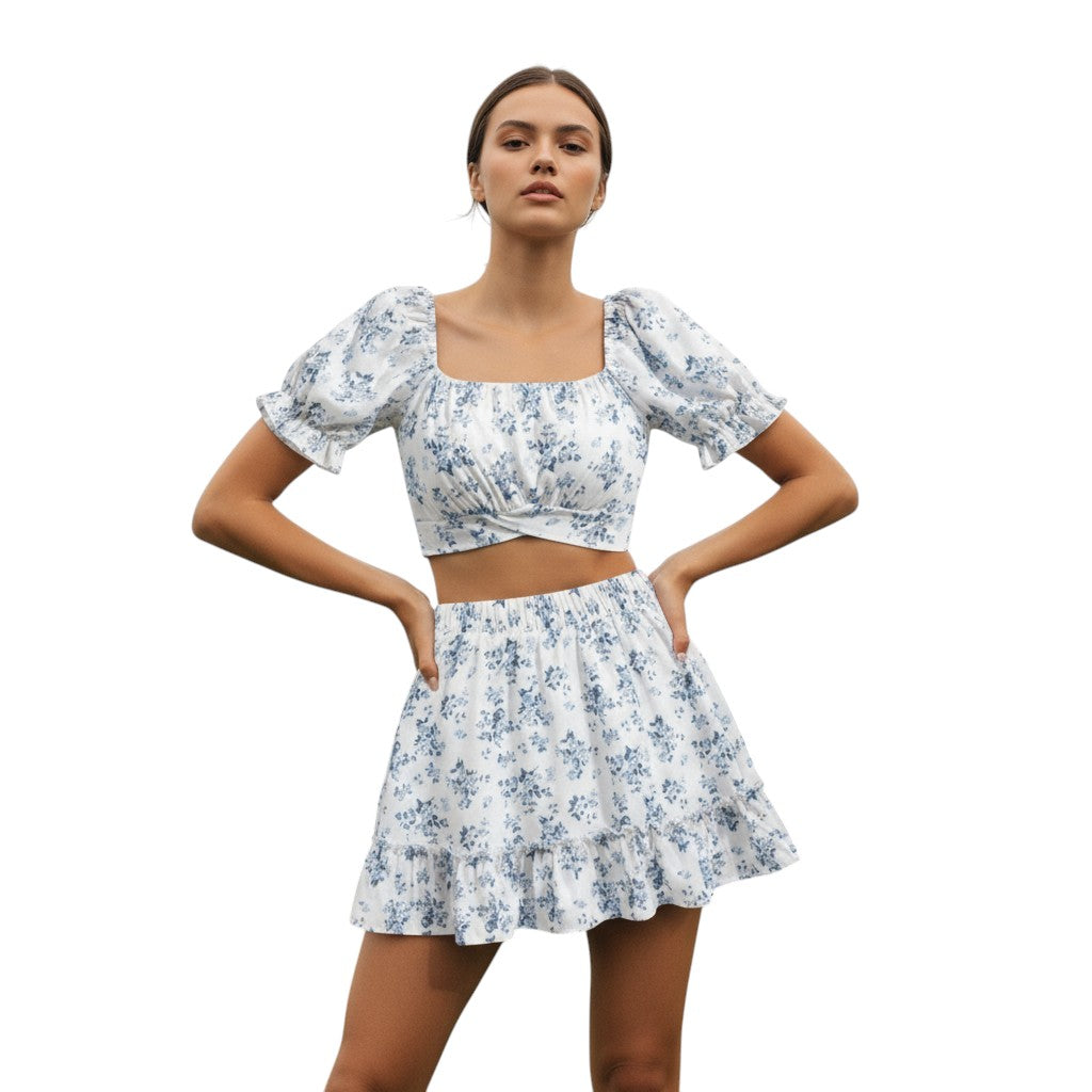 Women's Two-Piece Ditsy Floral Print Set-Bon Voyage Vintage