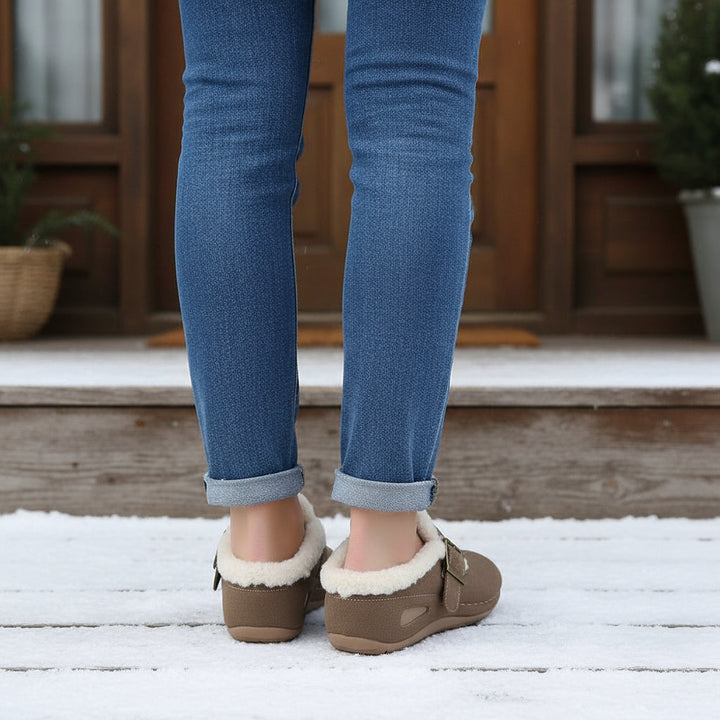Women’s Winter Footwear-Bon Voyage Vintage