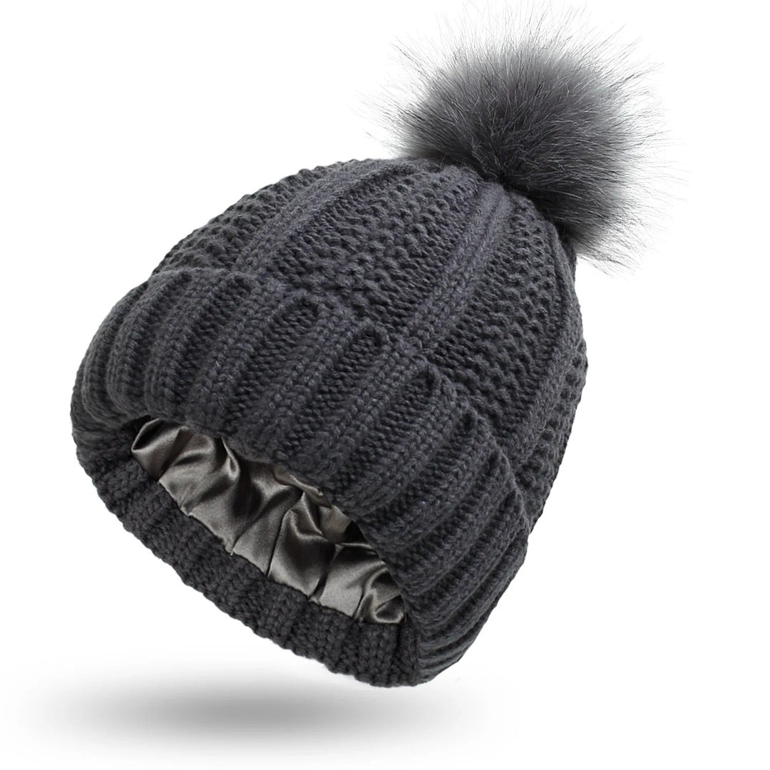 Women’s Winter Knitted Pom-Pom Beanie-Bon Voyage Vintage