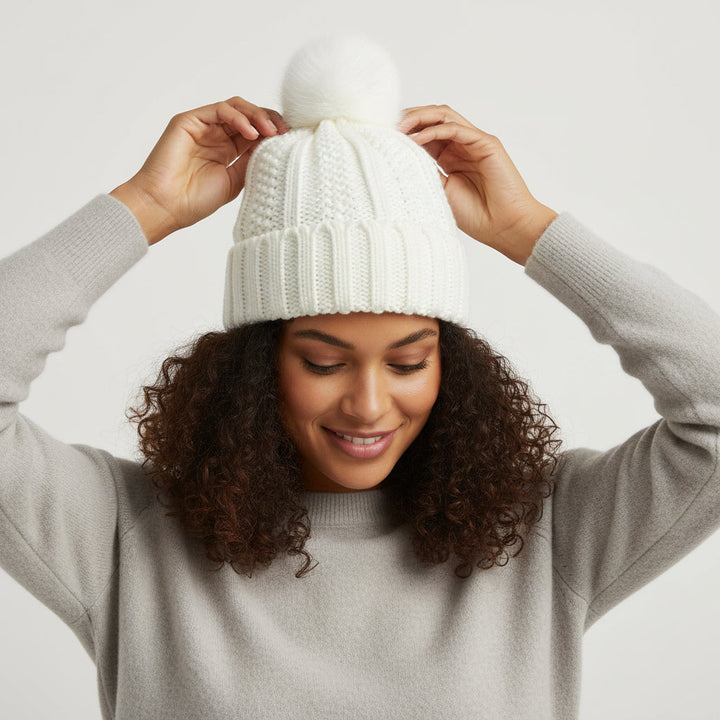 Women’s Winter Knitted Pom-Pom Beanie-Bon Voyage Vintage